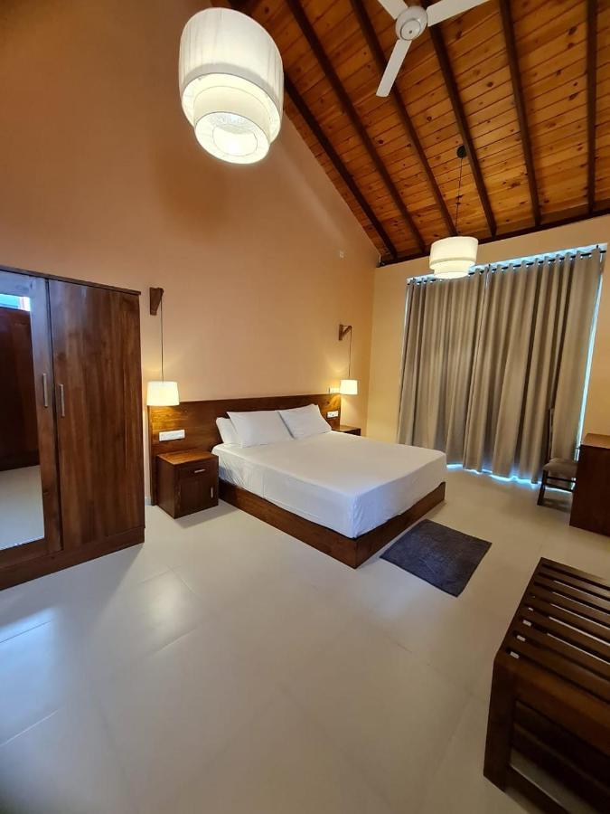 Siri Tropical Retreat Villa Hikkaduwa Exterior photo
